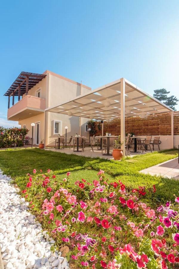 Charming And Comfy House Apartment Agia Marina  Exterior photo